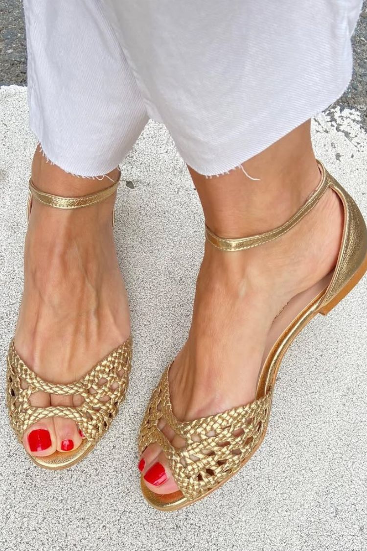 CLARA | ANKLE STRAP SANDALS