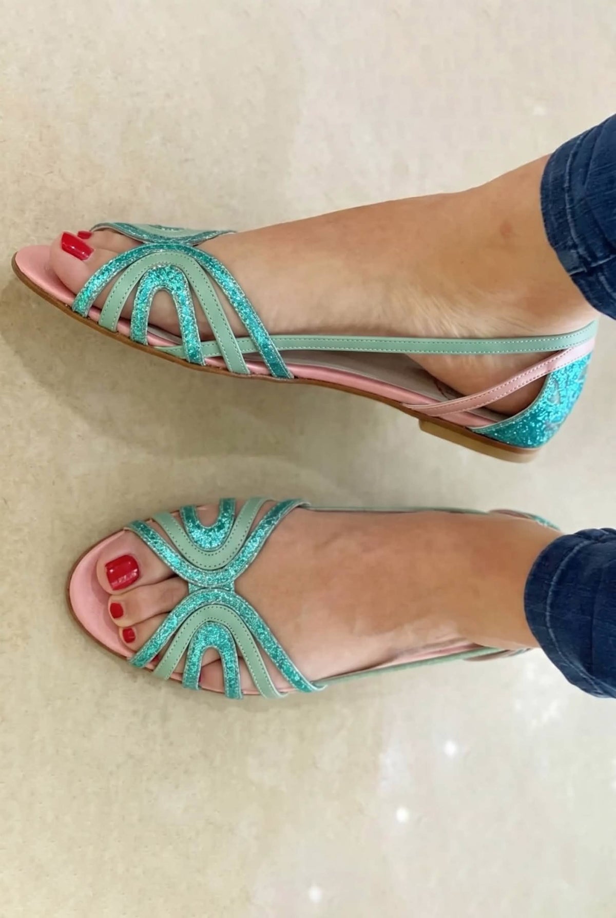 ÉLÉONORE | GOLDEN SLIDE SANDALS