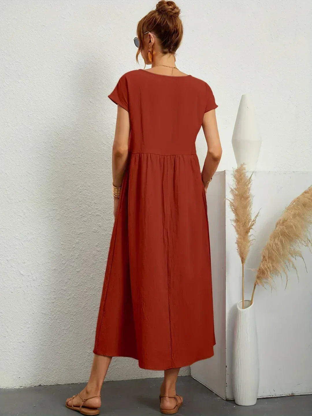 ROBYN | FLUID MIDI DRESS