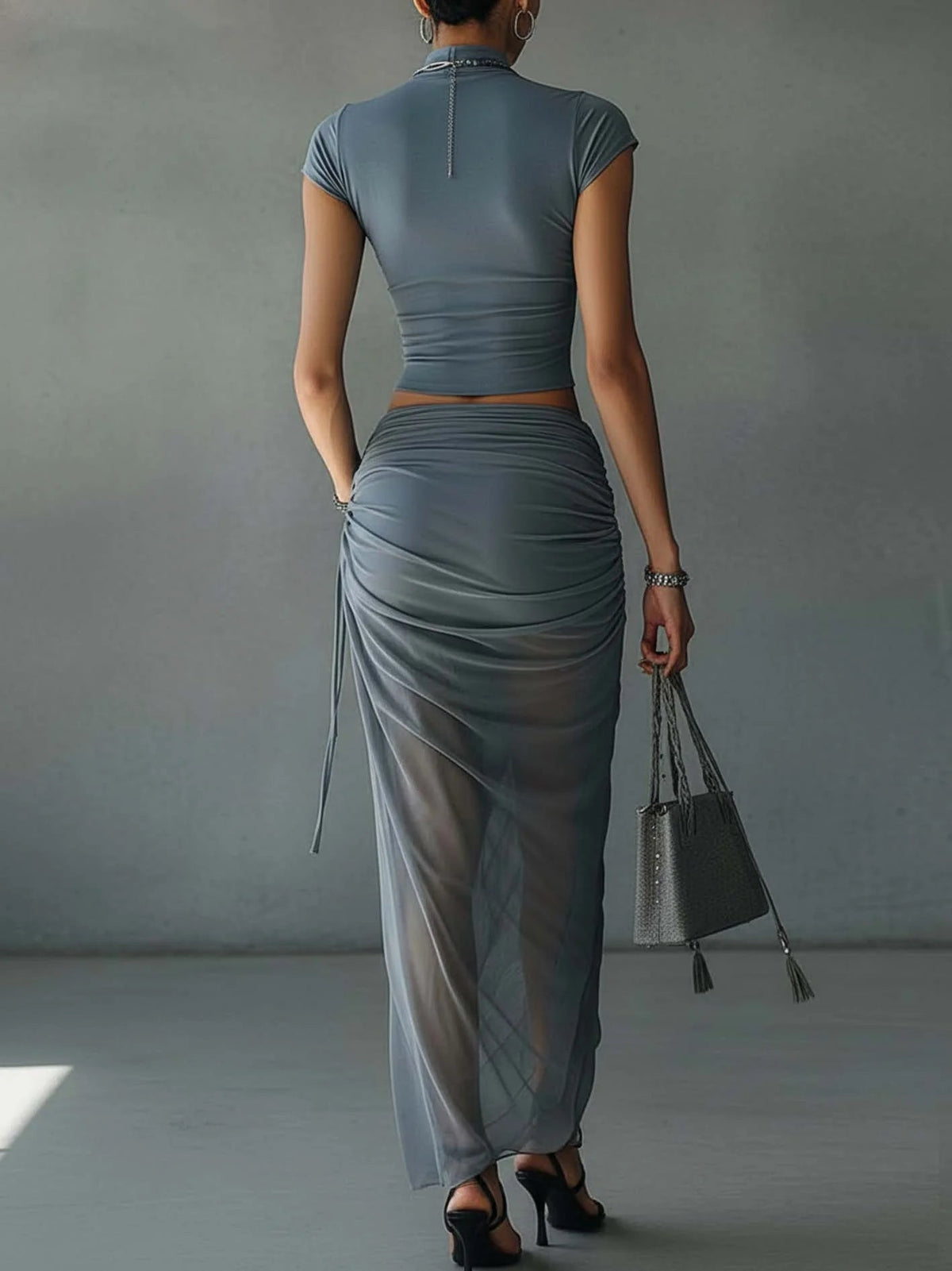 INDIE | T-SHIRT & BLUE DRAPED MESH SKIRT SET