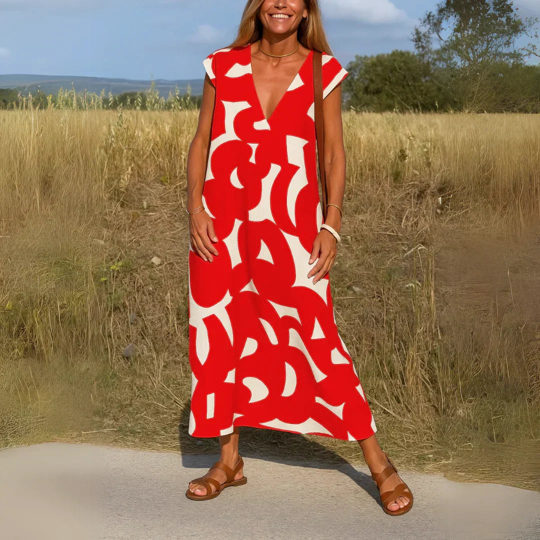 AMBER | MAXI DRESS WITH CUT-OUT DETAIL
