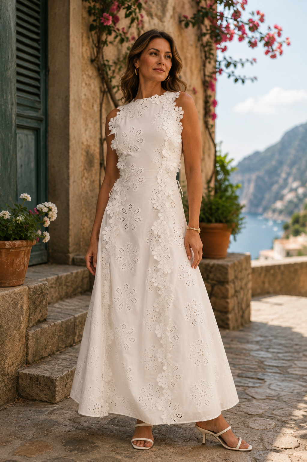 DELLA | EMBROIDERED MAXI DRESS