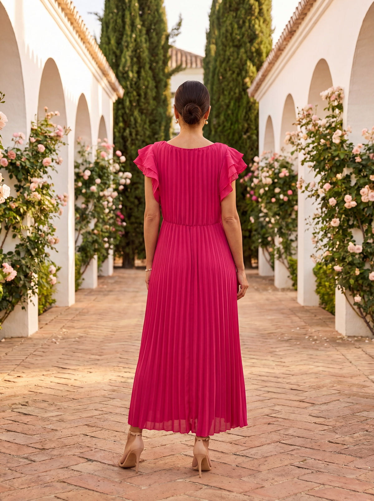 SERAPHINA | PLEATED MAXI DRESS WITH TIED WAIST