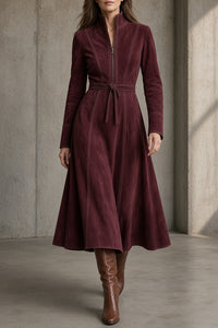 SARA | MIDI DRESS WITH BELT AND ZIP